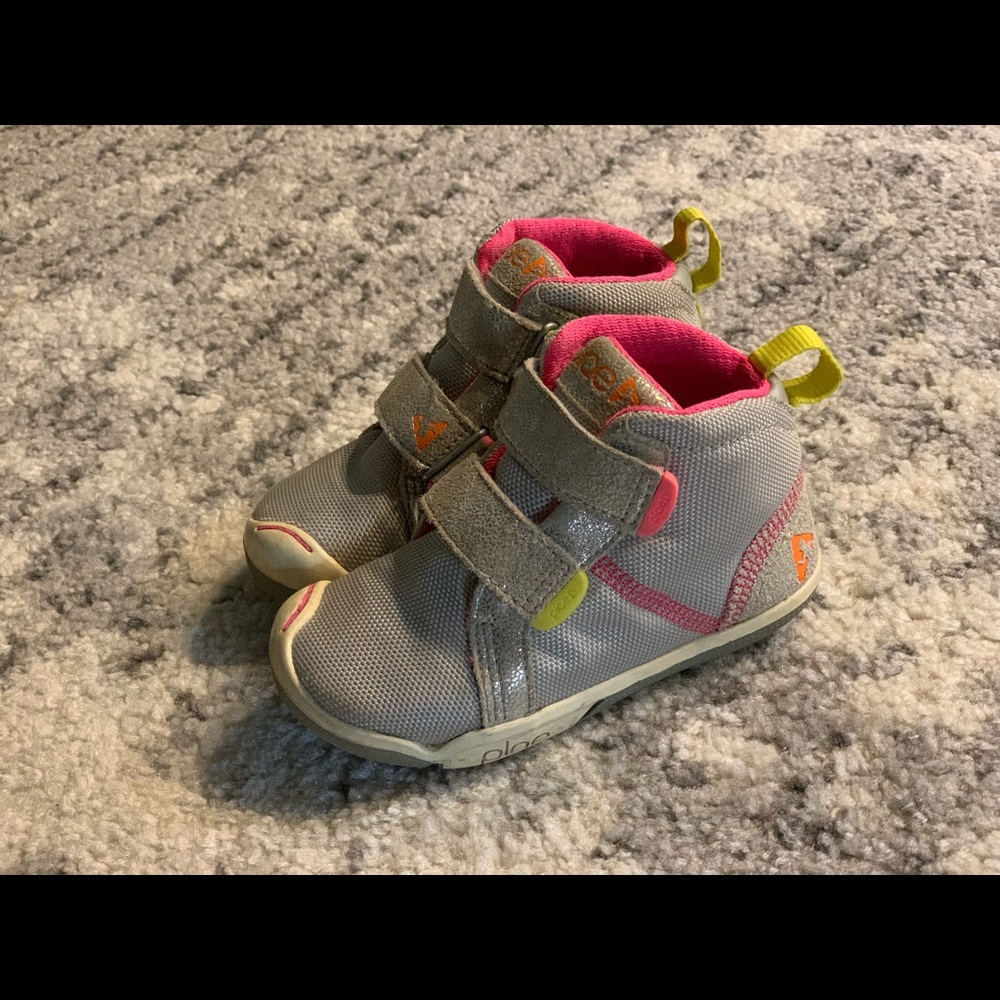 Boots Plae